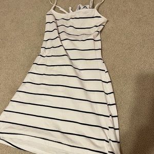 Adorable striped dress with open back!!